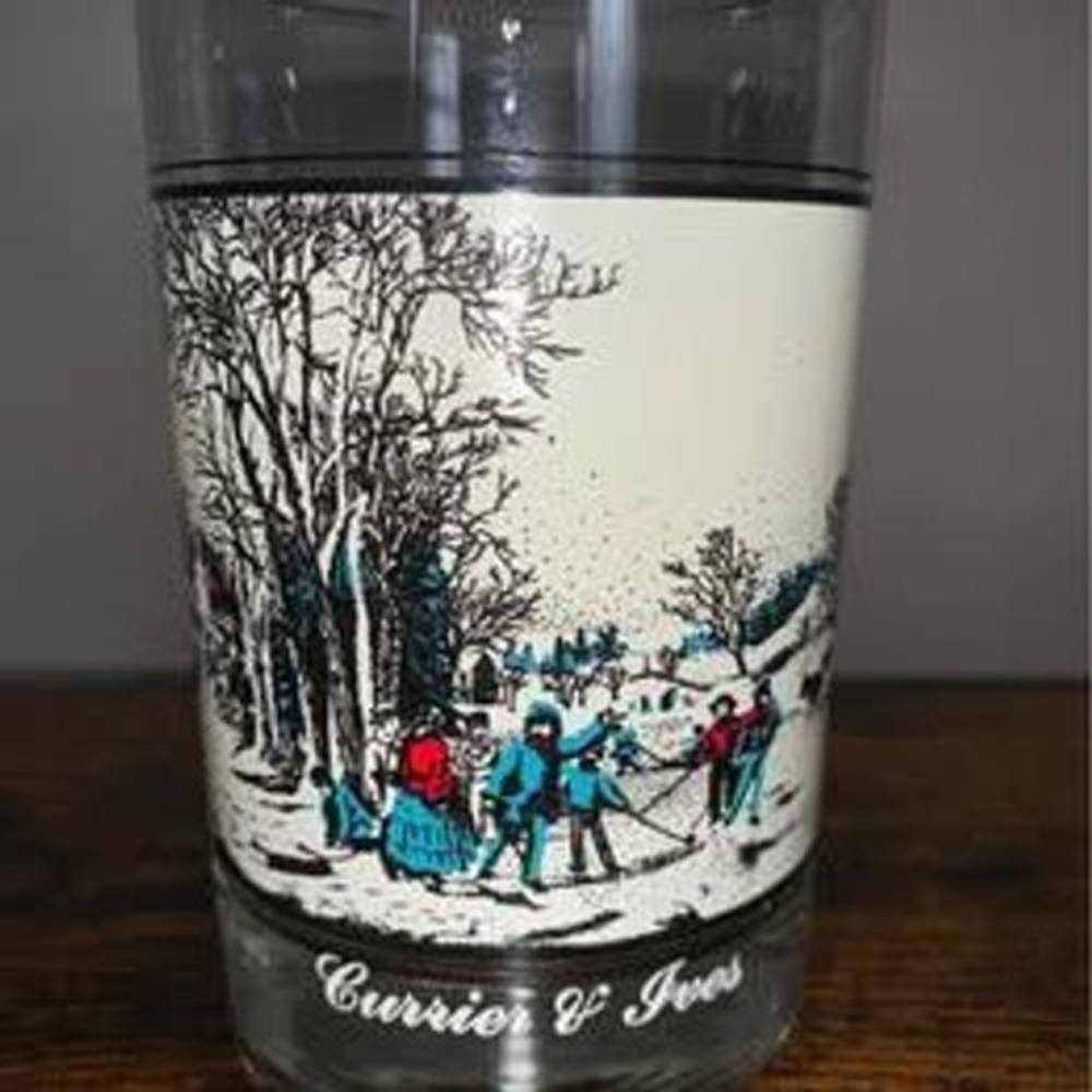 Vintage Arby's collectible glass from the Currier & Ives collector series